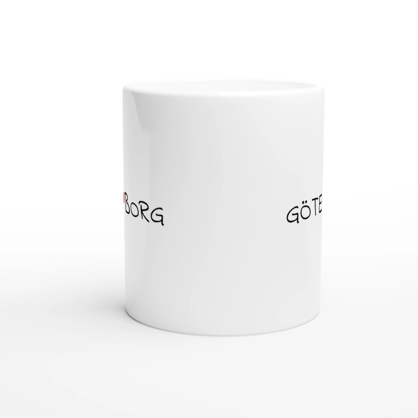 Kaffekopp med ordet Göteborg uppdelat av ett rött hjärta.