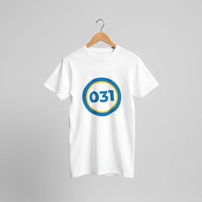 031 – Vit Fitted T-shirt Rund Design – design från GBGMotiv, Göteborg