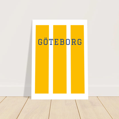 Modern Göteborg-poster i formatet 50x70 cm med tre gula vertikala fält och blå text. En stilren grafisk tavla för modern inredning.