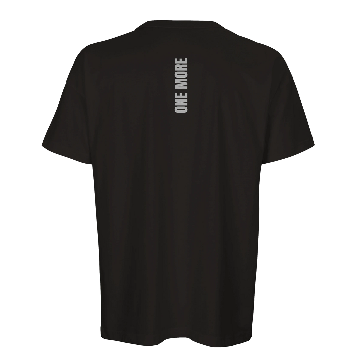 Svart boxy t-shirt i ekologisk bomull med vertikalt ryggmotiv 'ONE MORE'. En trendig och hållbar träningströja.