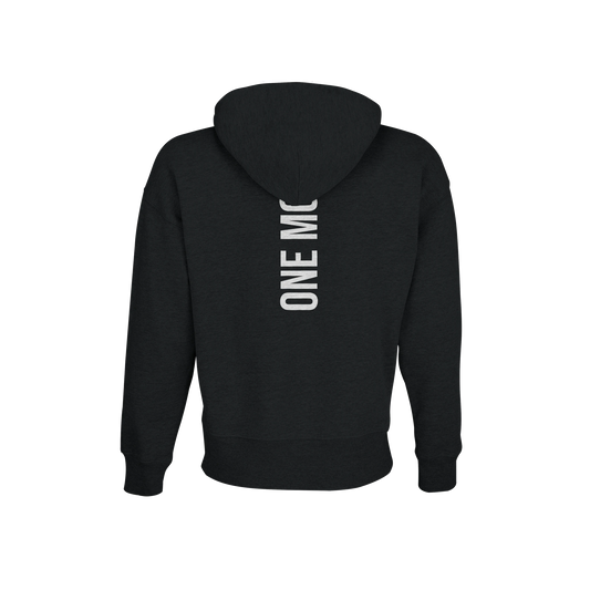 Svart oversized hoodie med vertikalt ryggtryck "ONE MORE". Kraftig och stilren huvtröja för gym och fritid från GBGMotiv.